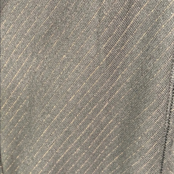 Lulu lemon 2 in 1 tank - Picture 4 of 6